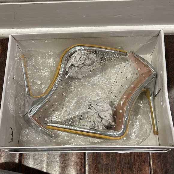 💎 NEW clear rhinestone stilettos 💎 6 - Picture 7 of 7